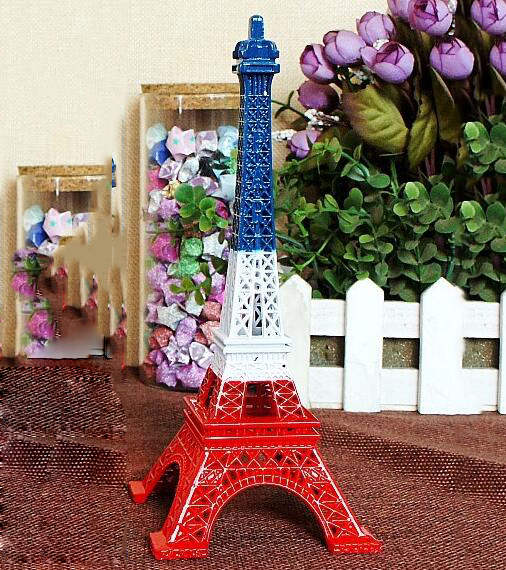Eiffel Tower Metal Figurine