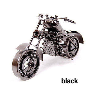 Iron motorcycle Figurines
